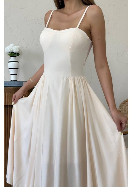 Şık Fit And Flare Elbise