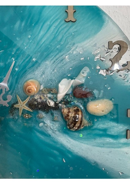 "deniz Ruhu" Epoksi Duvar Saati | Deniz Kabuklu & Deniz Yıldızlı El Yapımı Tasarım | 30 cm