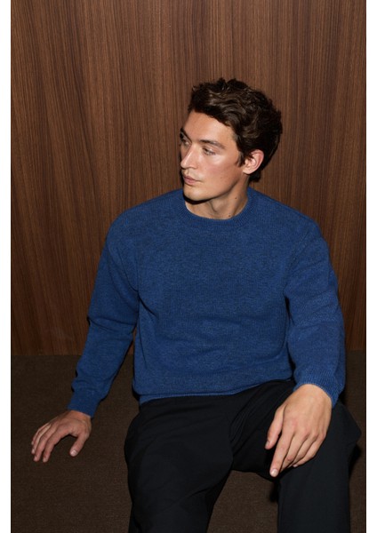 Tromso Erkek Relaxed Fit Bisiklet Yaka Sıcak Tutan Triko Indigo Kazak fırsatları