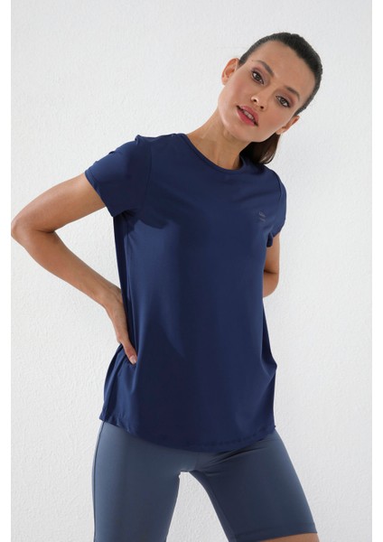 İndigo Basic Kısa Kol Standart Kalıp O Yaka Kadın T-Shirt - 97144 modelleri