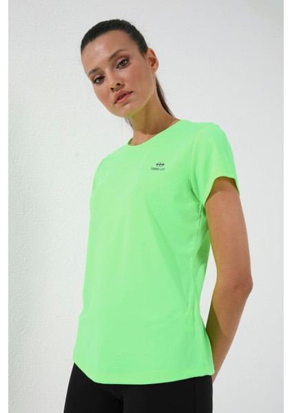Neon Yeşil Basic Kısa Kol Standart Kalıp O Yaka Kadın T-Shirt - 97144 fırsatları