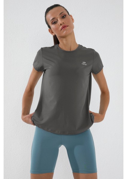 Koyu Gri Basic Kısa Kol Standart Kalıp O Yaka Kadın T-Shirt - 97144 modelleri