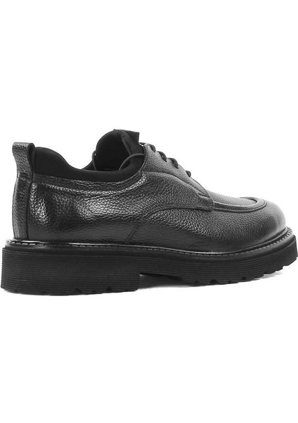 Erkek Siyah Bağcıklı Kalın Tabanlı Deri Ayakkabı