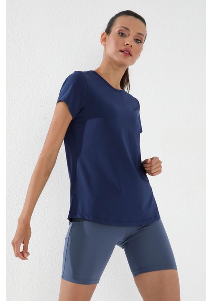 İndigo Basic Kısa Kol Standart Kalıp O Yaka Kadın T-Shirt - 97144