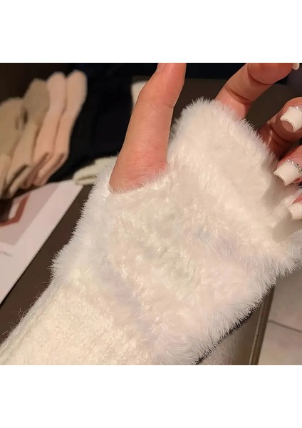 Kadın 1 Çift Kışlık Parmaksız Termal Esnek Polarlı Peluş Eldiven Beyaz fiyatları