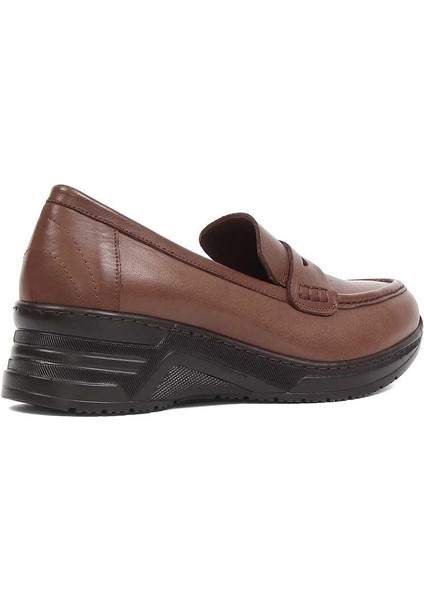 Kadın Ceviz Dolgu Topuklu Deri Ayakkabı fırsatları