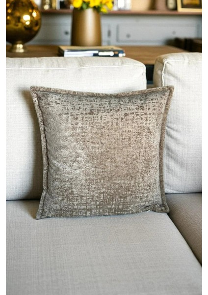 SAFARI-02 İthal Kadife Dekoratif Kırlent 45x45 cm – Yumuşak Dokulu Kare Yastık Dekoratif Ev Aksesuarı