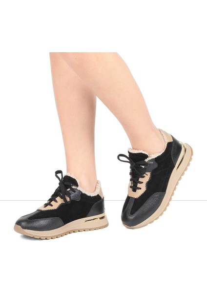 Kadın Siyah Vizon Bağcıklı Süet Deri Sneaker