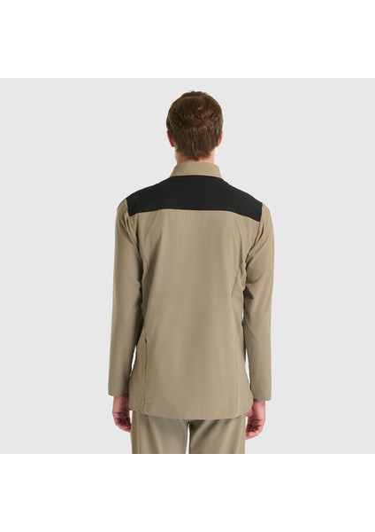 New Balance MNJ3547 Siyah Erkek Mont & Yelek fırsatları