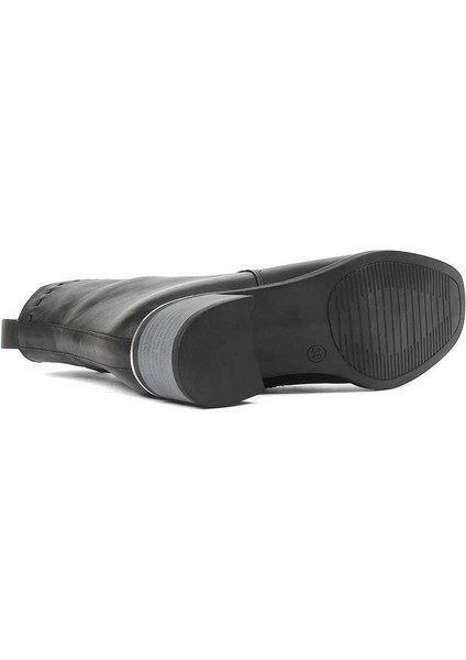 Kadın Siyah Fermuarlı Kalın Topuklu Deri Bot