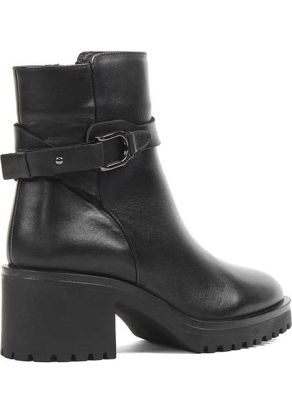 Kadın Siyah Fermuarlı Toka Detaylı Deri Bot indirimleri