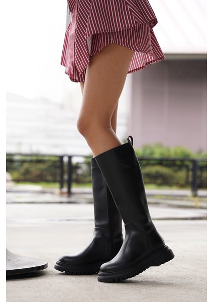 Kadın Kalın Tırtıklı Taban Fermuarlı Günlük Bot Galori Siyah fırsatları