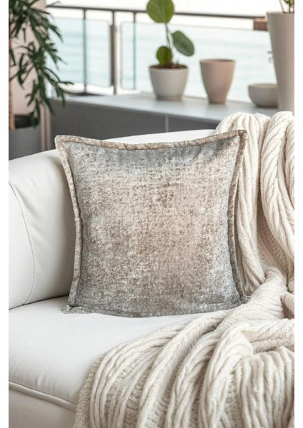 SAFARI-01 İthal Kadife Dekoratif Kırlent Kılıfı 45x45 cm – Yumuşak Dokulu Kare Yastık ve Ev Aksesuarı