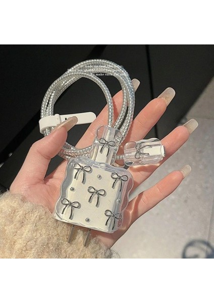 Şarj Başlığı ve Kablo Koruyucu Desenli Kılıf 4'lü Set iPhone Type-C Şarj Cihazı Uyumlu Şarj Cihazı Kılıfı Şarj Cihazının Tamamını Korur