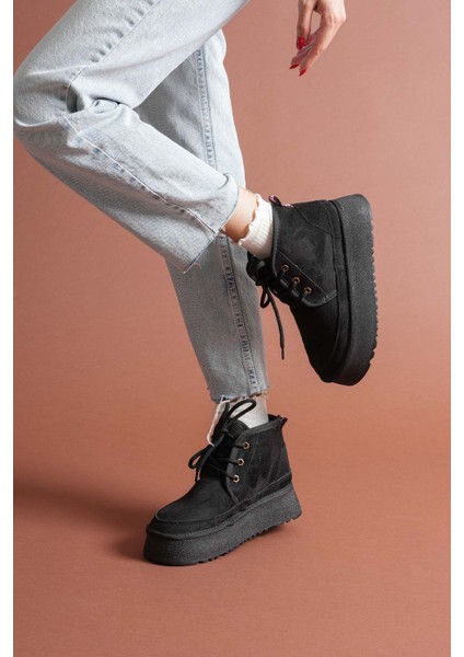 Venessa Kadın Mini Siyah Süet Bağcıklı Içi Tüylü Düz Taban Bot fiyatları