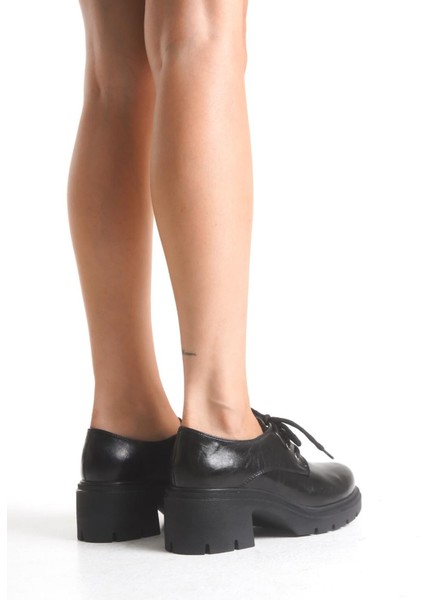 K-707 Siyah Kırışık Rugan Yüksek Tabanlı Bağcıklı Loafer Ayakkabı fırsatları