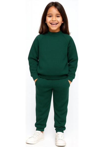 Uzun Reglan Kollu Bisiklet Yaka Çocuk Eşofman Takımı modelleri