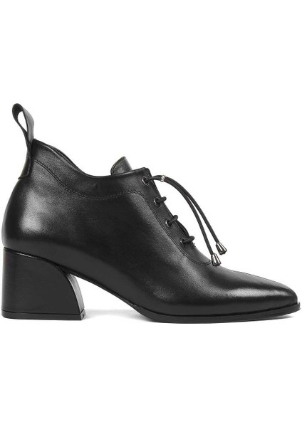 Kadın Siyah Kalın Topuklu Deri Ayakkabı