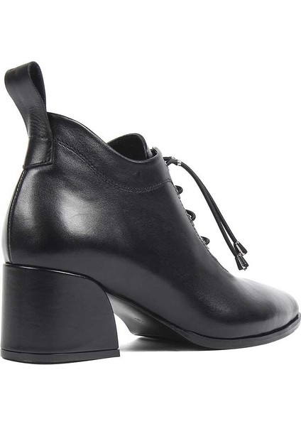 Kadın Siyah Kalın Topuklu Deri Ayakkabı indirimleri