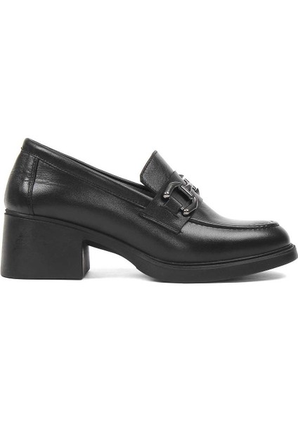 Kadın Siyah Tokalı Kalın Topuklu Deri Ayakkabı