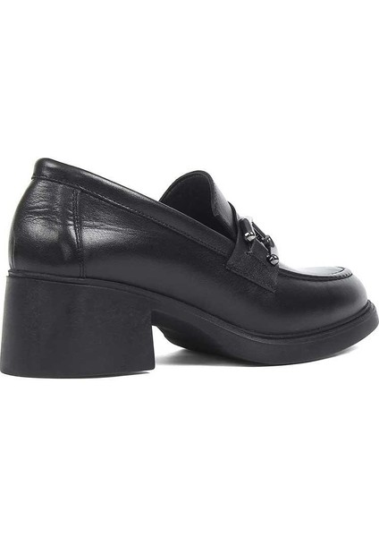 Kadın Siyah Tokalı Kalın Topuklu Deri Ayakkabı indirimleri