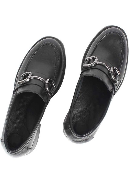 Kadın Siyah Tokalı Kalın Topuklu Deri Ayakkabı