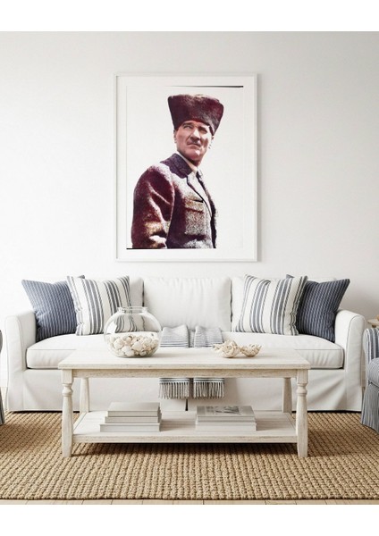 Atatürk Kalpaklı Portre Dijital Baskı Poster V1 (Çerçevesiz) fiyatları