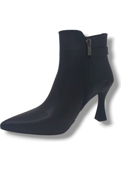 626 Kadın Siyah Fermuarlı Topuklu Bot modelleri