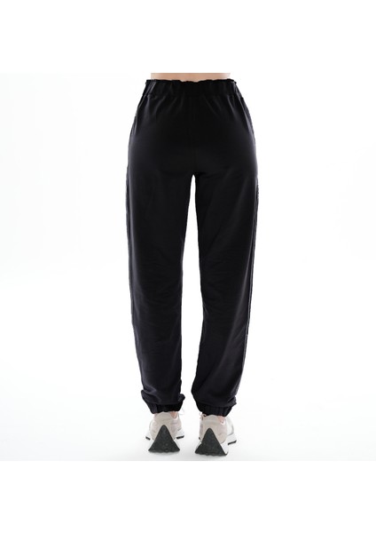 Kadın Yanı Ince Şeritli Eşofman Altı (Büyük Beden Seçeneğiyle) modelleri