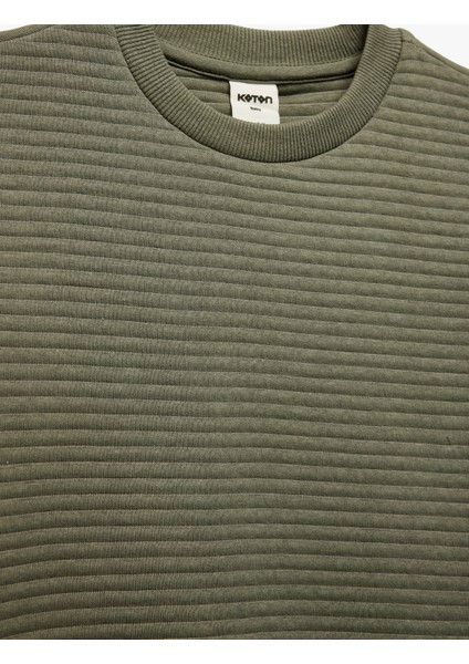 Uzun Kollu Bisiklet Yaka Dokulu Pamuklu Sweatshirt modelleri