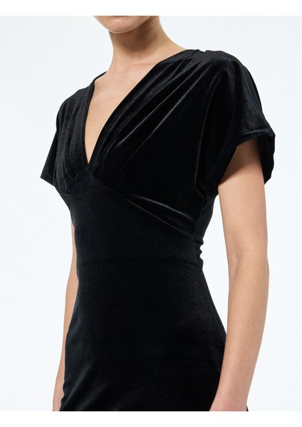 Slim Fit Kısa Yarasa Kollu Kruvaze V Yaka Midi Boy Kadife Elbise indirimleri