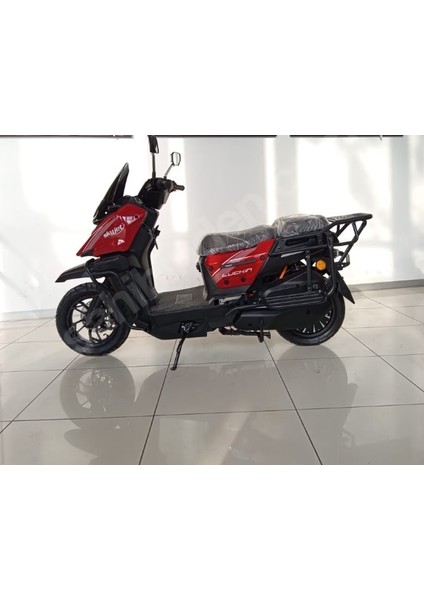 Luckın Elektrikli Moped Kırmızı