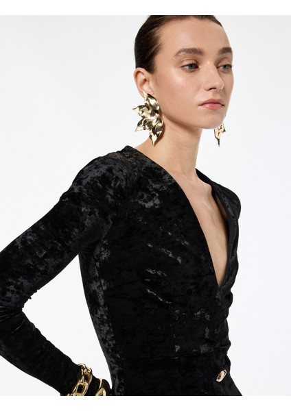V Yaka Uzun Kollu Metal Aksesuarlı Slim Fit Kadife Elbise fiyatları