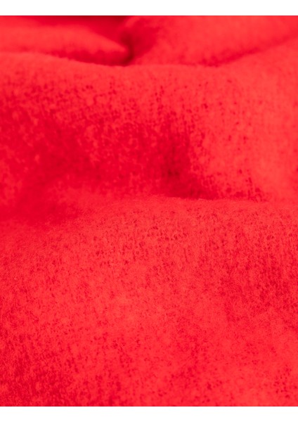 Yumuşak Dokulu Püsküllü Uzun Atkı modelleri