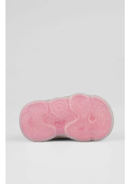 Pety Kız Bebe Beyaz Ilk Adım Işıklı Phylon Ayakkabı fırsatları