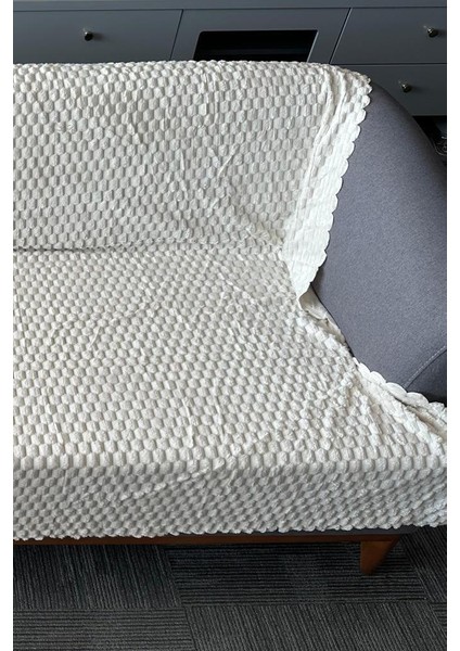Sofa Cover Pelüş Kaymaz Tabanlı Koltuk Örtüsü 170X215 cm Bej