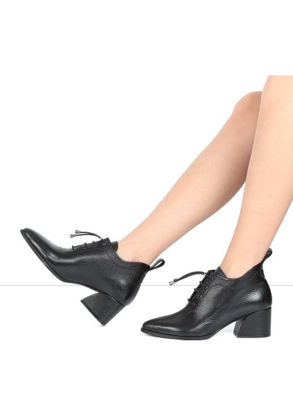 Kadın Siyah Kalın Topuklu Flotter Deri Ayakkabı fiyatları