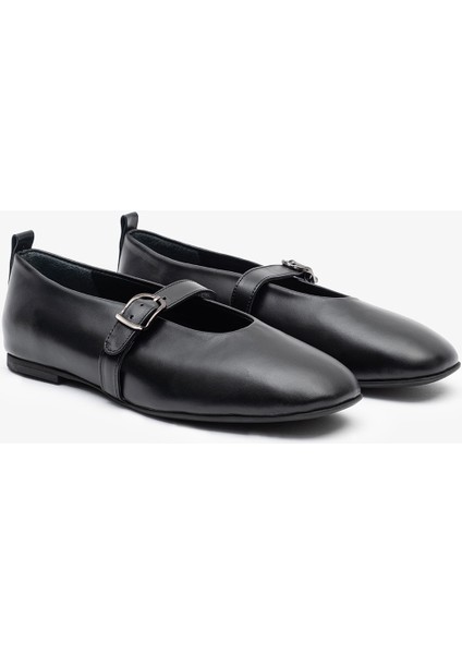 Vitus Siyah Deri Kadın Babet fırsatları