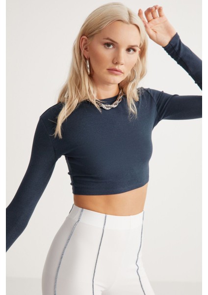 Essie Kadın Bisiklet Yaka Slim Fit Uzun Kollu Crop Petrol Mavisi Büstiyer fırsatları