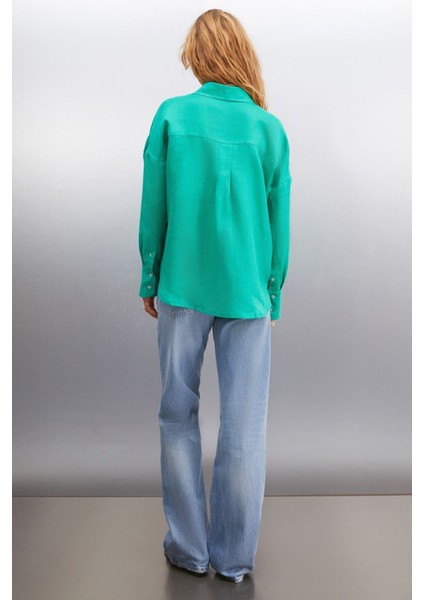 Gaıa Kadın Oversize Kalıp %100 Keten Uzun Kollu Tek Cepli Yeşil Gömlek