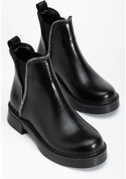 02-02 Siyah Kırışık Rugan Taş Aksesuarlı Lastikli Günlük Kadın Bot fırsatları