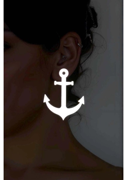 Beyaz Reflektörlü Çapa Küpe, Şık Lazer Kesim Küpe - APBJ020 fiyatları