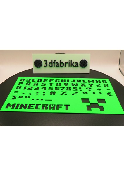 Pikselli Blok Oyun Harf ve Rakam Şablonu – Neon Yeşil Tasarım