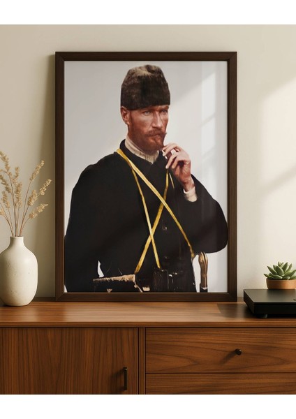Atarük Sakallı Portre Dijital Baskı Poster (Çerçevesiz)