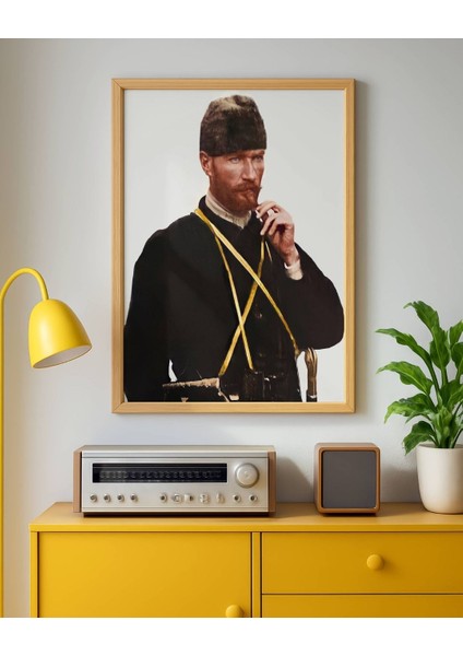 Atarük Sakallı Portre Dijital Baskı Poster (Çerçevesiz) fiyatları