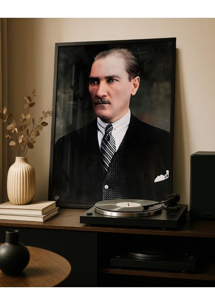 Atarük Portre Dijital Baskı Poster V4 (Çerçevesiz) indirimleri