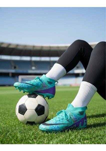 Laliga Çoraplı Krampon Çim ve Halı Saha Futbol Ayakkabısı