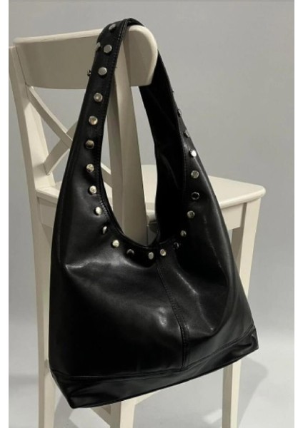 Sap Kenarları Zımbalı Salaş Kol Çantası fiyatları