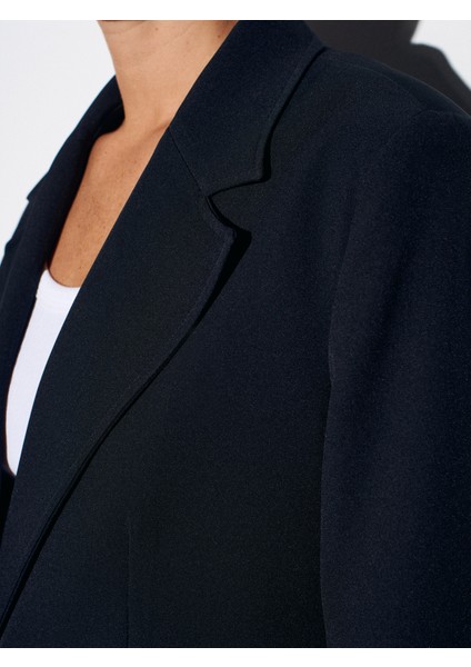 60776 Metal Düğmeli Blazer-Siyah fırsatları