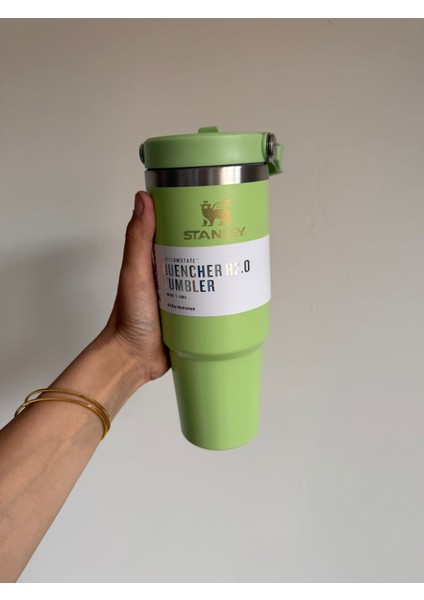 The Iceflow Flip Straw Pipetli Termos Bardak 0.89 modelleri